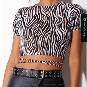 Motel Tasya crop top in zebra vertical size small